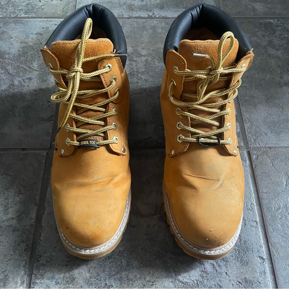 Boiwanma Steel Toe Wheat Work Boots Shoes . Moose 620S . US 11.5 W